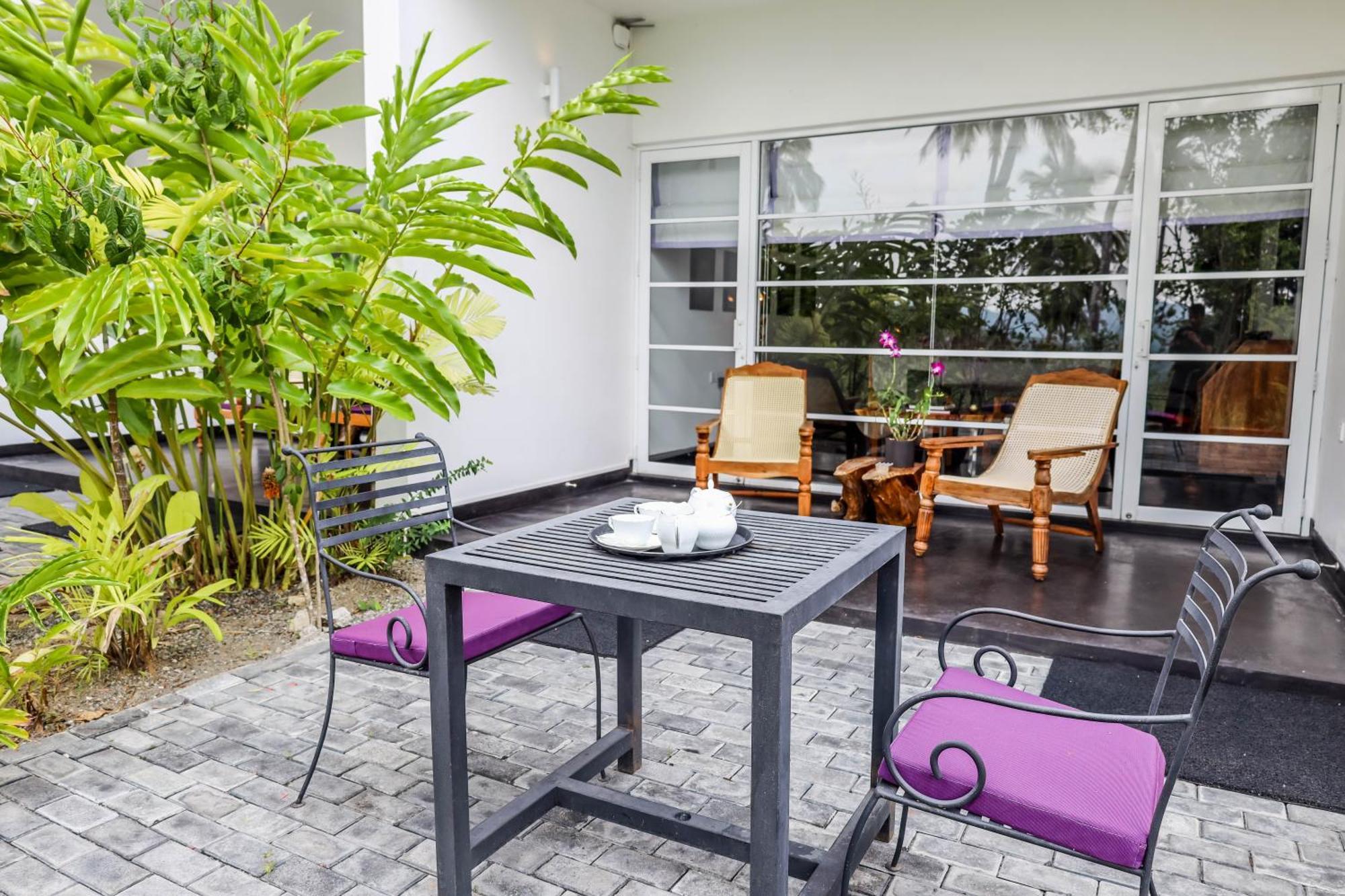 The Flame Tree Estate & Hotel Kandy Phòng bức ảnh